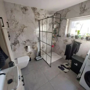 Beżowy Kamień Połysk 280 cm x 244 cm - ciągłość wzoru - zestaw 2 płyt - obrazek 4