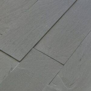 Płytki Łupek Carbon Black naturalny 10x30x1-1,3 cm z kamienia naturalnego do wykończenia wnętrz lub elewacji