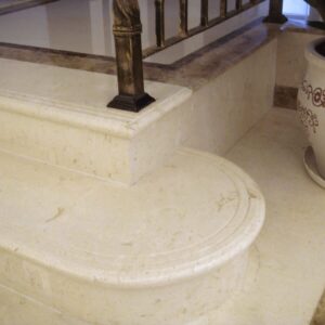 Płytki Wapień Emelas Beige polerowany 61x30,5x1,2 cm - obrazek 7