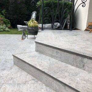 Stopień wapienny L828 Blue Limestone płomieniowany 150x33x2 cm - obrazek 3