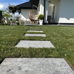 Płytki Wapień L828 płomieniowany i szczotkowany 60x40x2 cm - obrazek 4